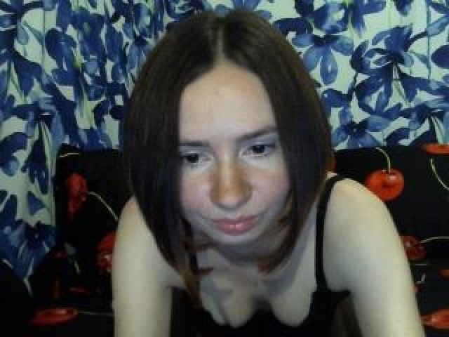 12345-adelina5555-female-brunette-webcam-model-tits-webcam-caucasian