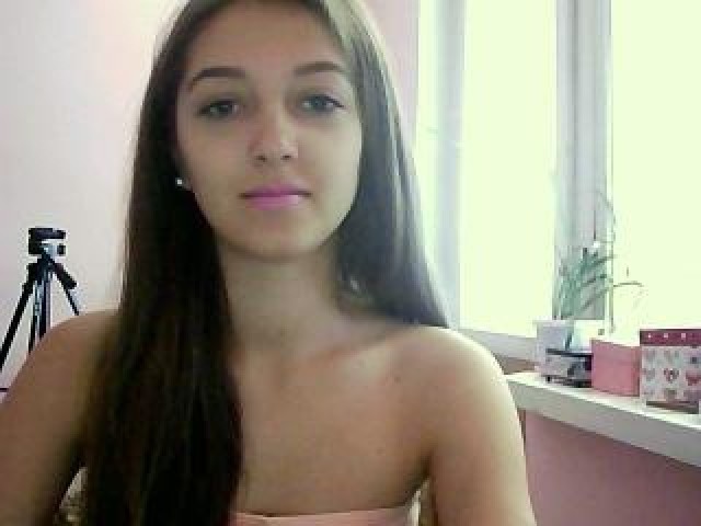 14691-melissaxl-webcam-model-blue-eyes-tits-shaved-pussy-caucasian-teen