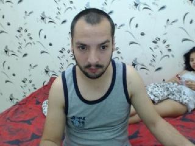 14779-logannlisa-webcam-teen-couple-green-eyes-shaved-pussy-male-caucasian