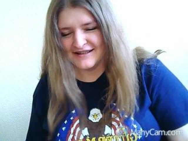 16923-moi-sofism-large-tits-webcam-shaved-pussy-teen-female-tits-blue-eyes