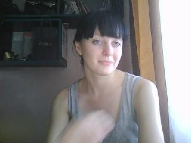 18534-mirrandix-tits-shaved-pussy-small-tits-webcam-model-teen-webcam