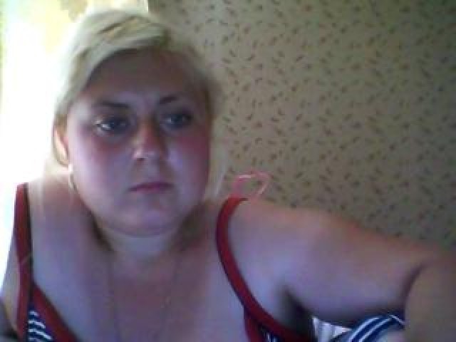 19784-wetpuussy-teen-green-eyes-webcam-model-caucasian-tits-shaved-pussy