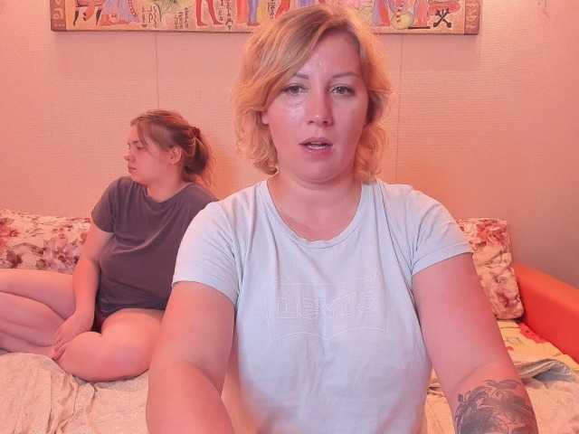 20378-cam-model-yourwitcher-kissing-masturbation-swallowing-bdsm-enjoying-dicksucking