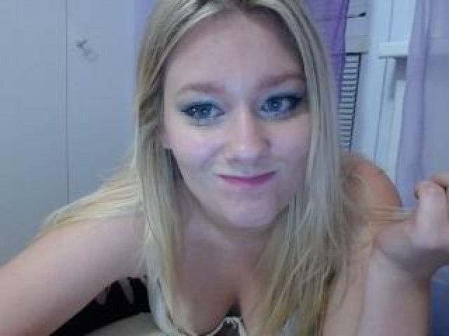 23292-adrianalina-small-tits-teen-blue-eyes-webcam-model-tits-shaved-pussy