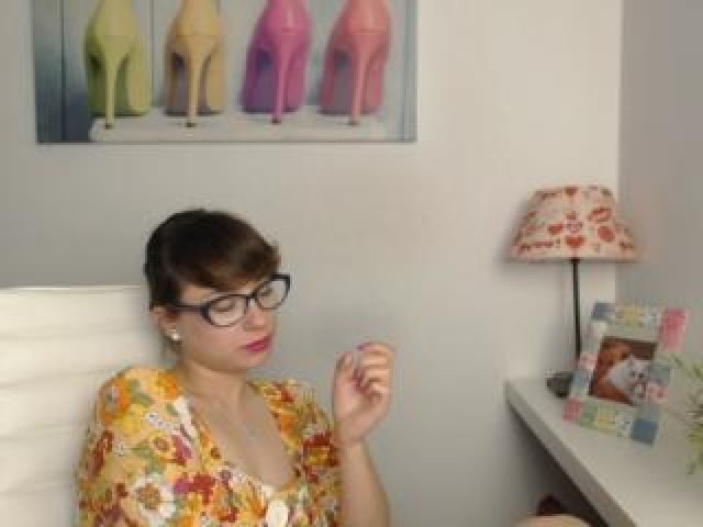 24034-hailee19-shaved-pussy-tits-webcam-model-gray-eyes-webcam-brunette