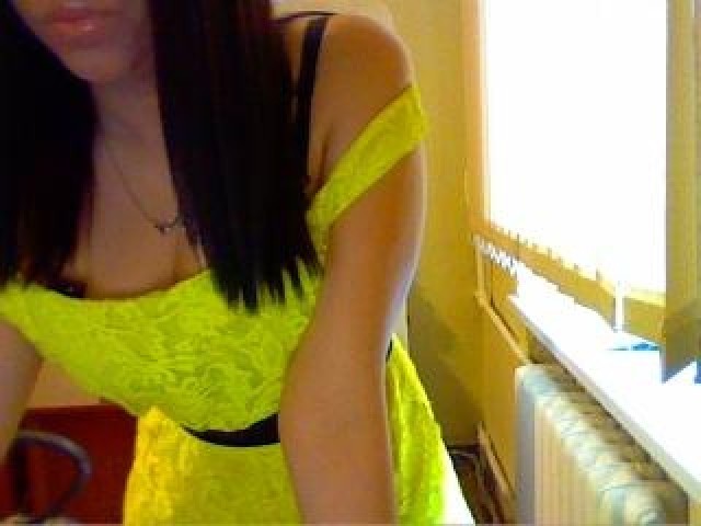 24412-besstkitten-brown-eyes-trimmed-pussy-caucasian-webcam-redhead-teen
