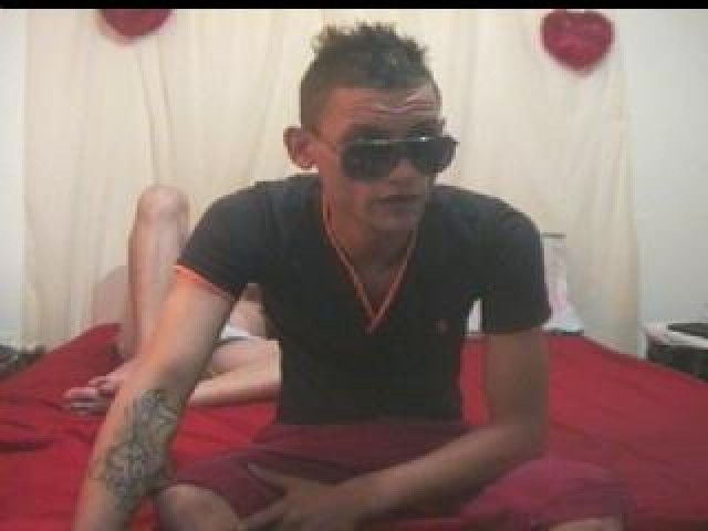24478-bicuriosity-couple-webcam-model-shaved-pussy-male-pussy-caucasian