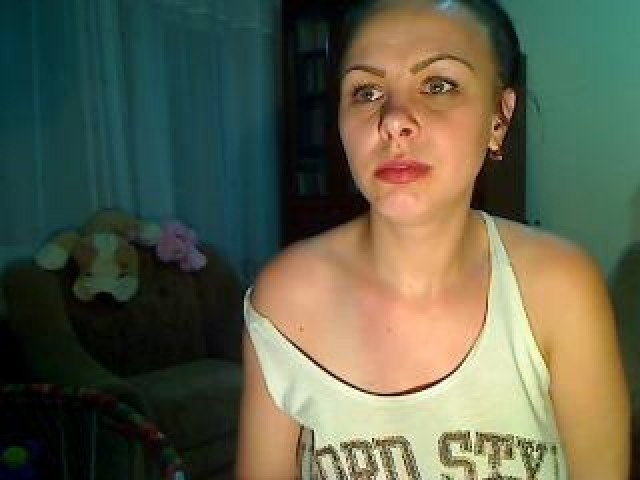 27009-harrdlove-brunette-tits-shaved-pussy-webcam-model-caucasian