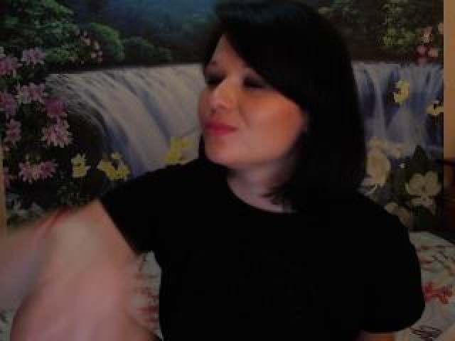 31976-sweetladywow-straight-caucasian-webcam-model-pussy-green-eyes-webcam