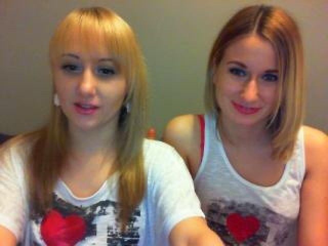 32188-sugarbabies-webcam-model-straight-babe-couple-female-shaved-pussy-pussy