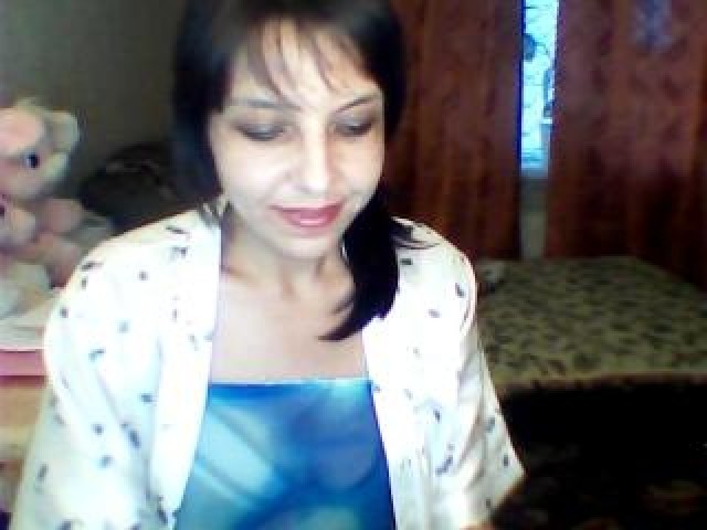 37948-alibina84-shaved-pussy-babe-brown-eyes-webcam-webcam-model-pussy