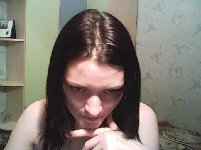41244-leila25-babe-tits-female-brown-eyes-webcam-model-caucasian