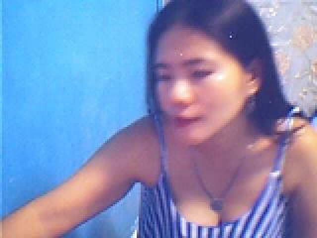 41490-pinaykim-mature-brunette-medium-tits-asian-webcam-model-straight