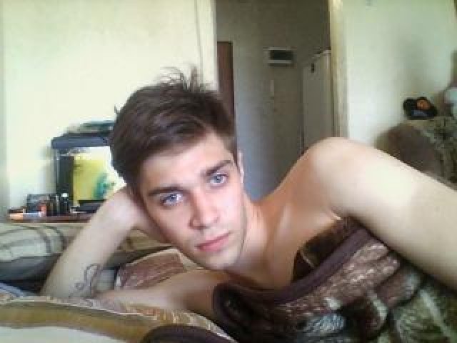 42276-alisamevius-straight-webcam-model-dildo-caucasian-vagina-teen-couple