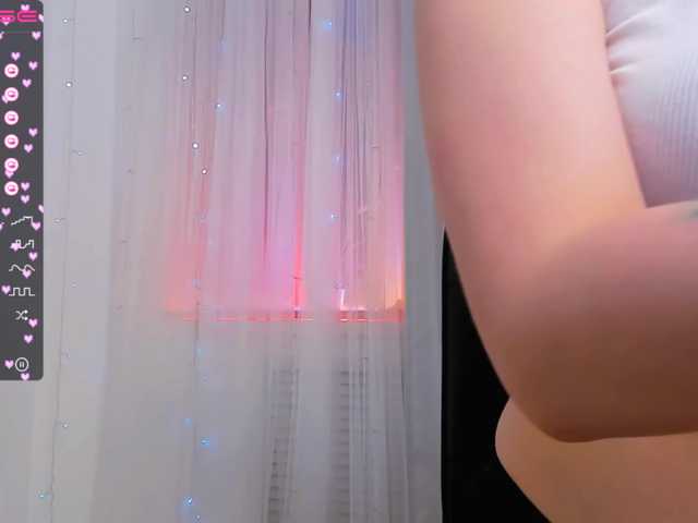 44692-cam-model-natzzuko-ball-licking-rubbing-asian-massage-masturbation-camshow