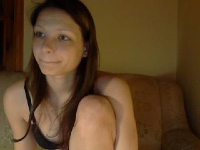 44880-sabrinasky-shaved-pussy-caucasian-teen-webcam-model-webcam-female