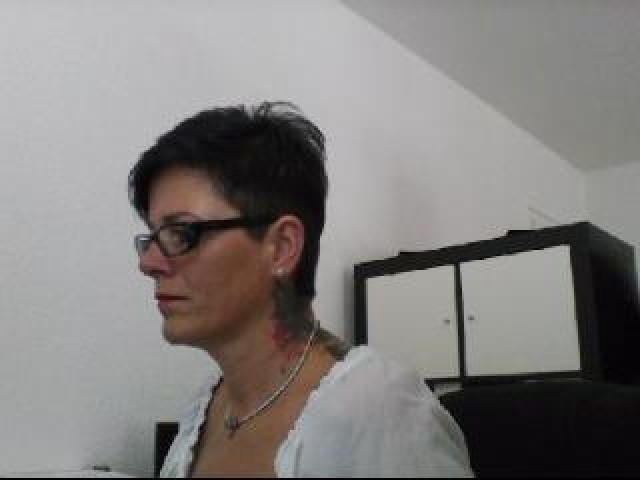 45196-ninarandmann-female-mature-straight-webcam-webcam-model-tits-large-tits