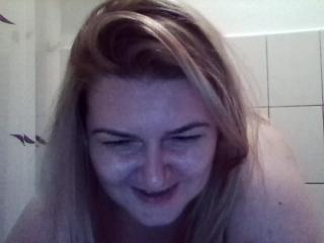 47244-ellenlyly-large-tits-blonde-babe-tits-webcam-straight-brown-eyes