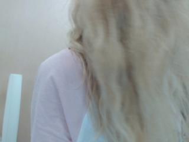 53306-pinkpearll-green-eyes-straight-babe-webcam-small-tits-tits