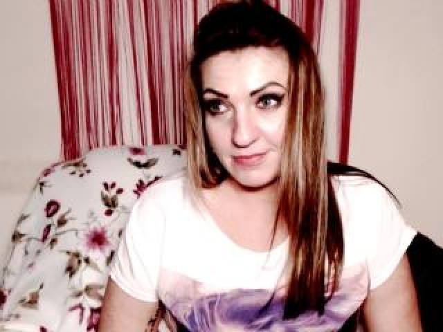 55104-carlabb-tits-blue-eyes-hairy-pussy-webcam-pussy-large-tits
